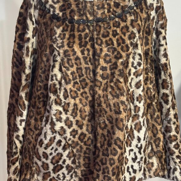 VICTOR ALFARO Leopard Print with 3/4 Sleeve Crop Jacket - Size 20W - Picture 1 of 16